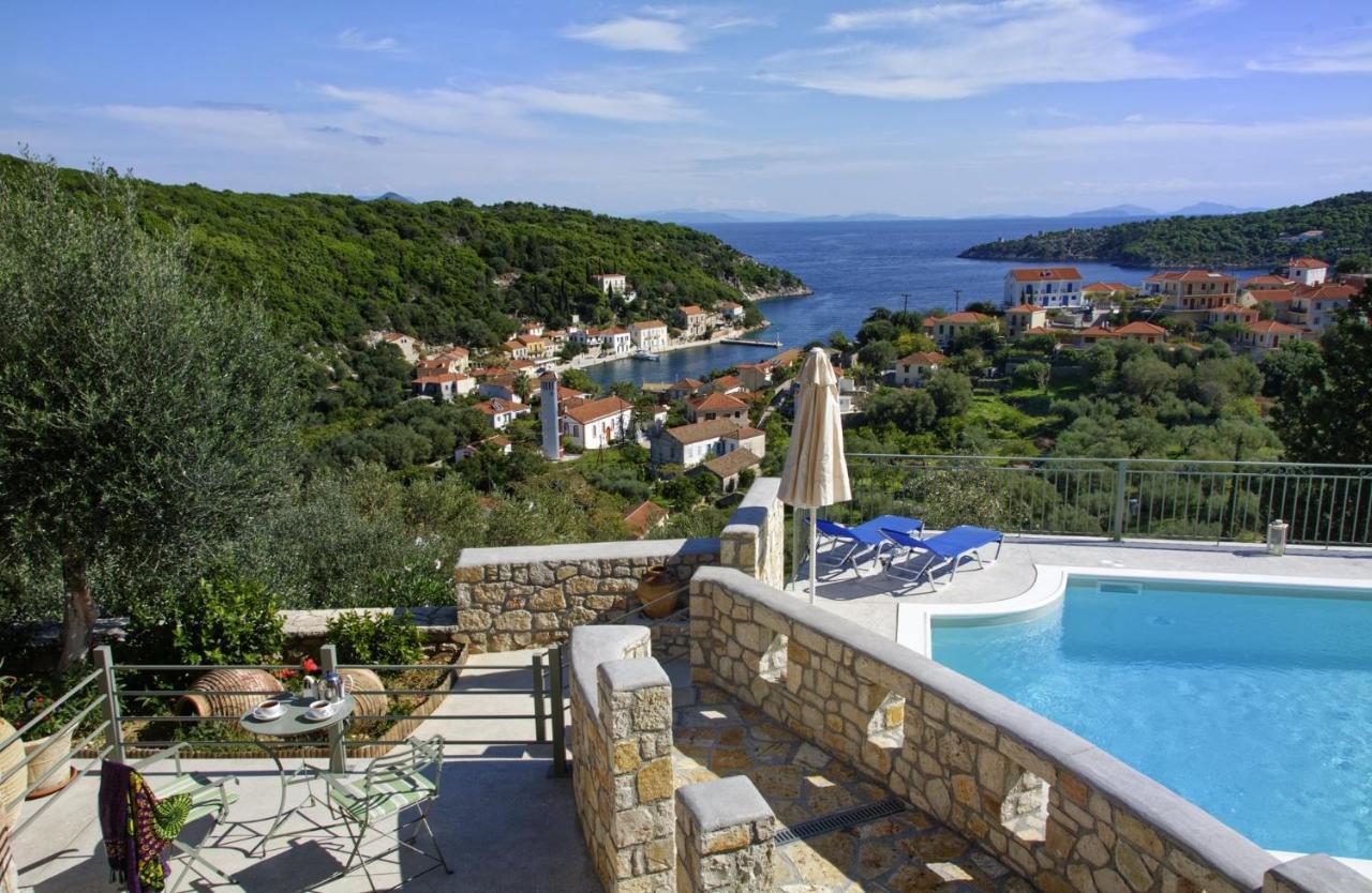 Likoudis Villas Suites ,On The Kioni,Ionian Islands Ithaca, ภายนอก รูปภาพ