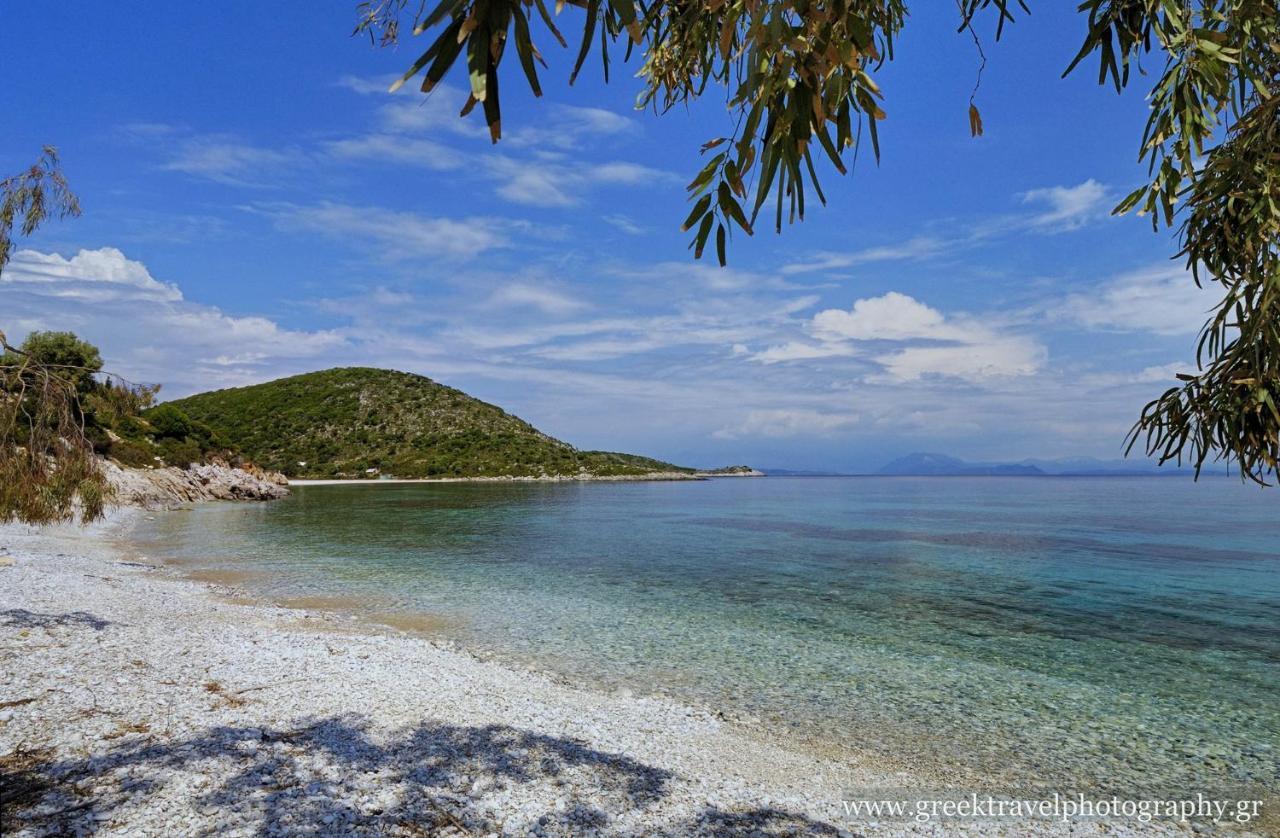 Likoudis Villas Suites ,On The Kioni,Ionian Islands Ithaca, ภายนอก รูปภาพ
